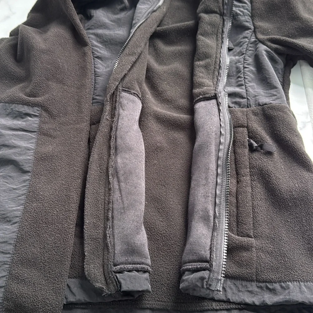 The North Face Girl's Polartec Black Zipper Front Fleece Jacket Size XL